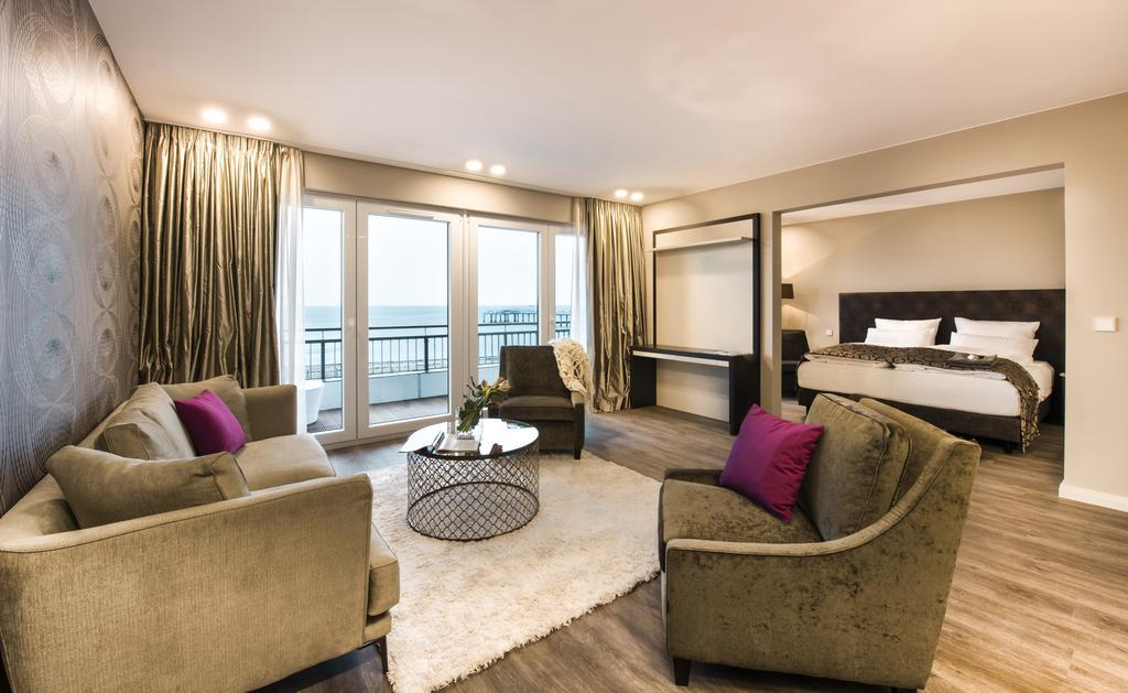 Strandhotel Luv Timmendorfer Strand Extérieur photo